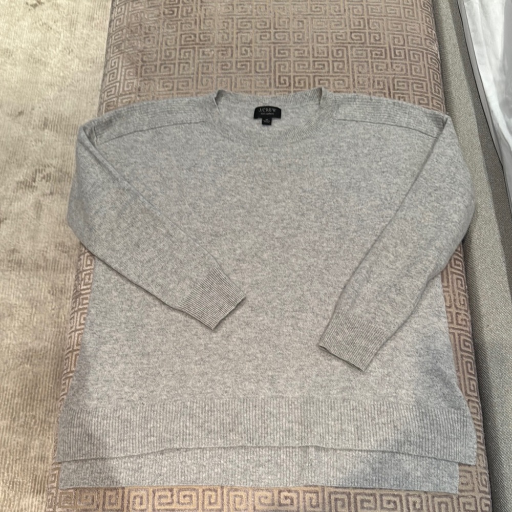 J. Crew gray cashmere sweater women’s size XS
